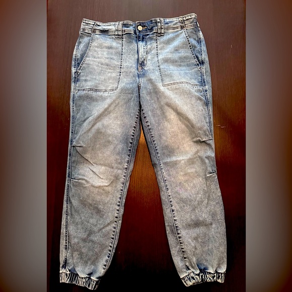 Torrid Jogger Midrise Jean - Picture 1 of 1